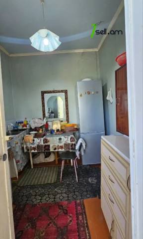 Երկու հարկանի քարե տուն Խարբերդի 2-րդ փողոցում Շենգավիթում, 480 քմ