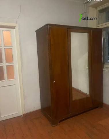 Մեկ հարկանի քարե տուն Նոր Արեշի 36-րդ փողոցում Էրեբունիում, 130 ք.մ.