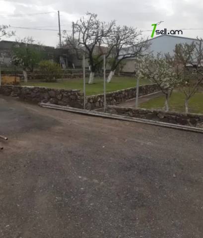 Առևտրային տարածք Մոլդովական փողոցում Նոր Նորքում, 1050 քմ