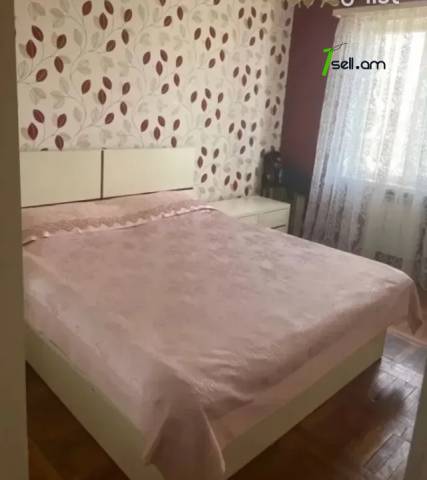 3 սենյականոց բնակարան Մելիք Մելիքյան փողոցում, 78 ք.մ., 5/9 հարկ, կապիտալ վերանորոգված