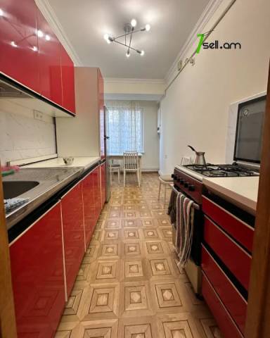 2 սենյականոց բնակարան Երվանդ Քոչարի փողոցում, 67 ք.մ., 2/14 հարկ, կապիտալ վերանորոգված