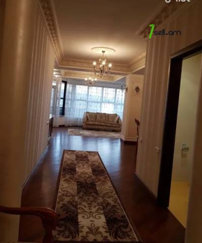 4 սենյականոց բնակարան նորակառույց շենքում Վարդանանց փողոցում, 190 քմ, 17/20 հարկ, 2 սանհանգույց