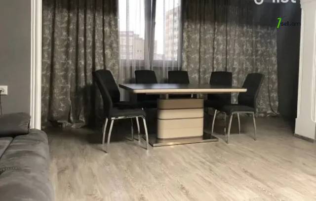3 սենյականոց բնակարան, Դավթաշենի 4-րդ զանգված, 104 ք.մ., 6/9 հարկ, կապիտալ վերանորոգված