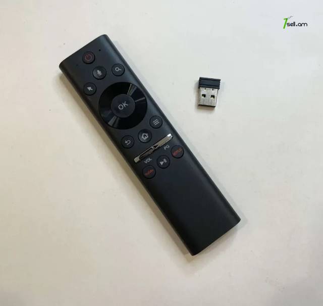 Universal SMART remoute Voice Air Mouse CRC2121B 2.4GHz обучаемый пульт голосовым управлением վահանակ