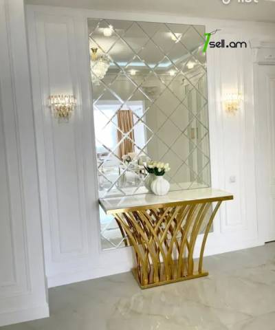 4 սենյականոց բնակարան նորակառույց շենքում Ռոստոմի փողոցում, 165 ք.մ., 3+ սանհանգույց