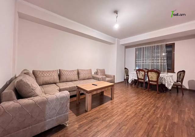 3 սենյականոց բնակարան նորակառույց շենքում Նիկողայոս Ադոնց փողոցում, 95 ք.մ., 2 սանհանգույց, 2/8 հարկ