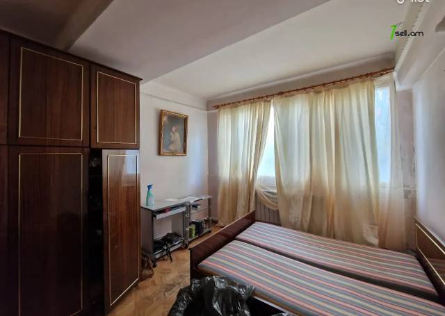 3 սենյականոց բնակարան Արմեն Տիգրանյանի փողոցում, 100 քմ, 1/9 հարկ