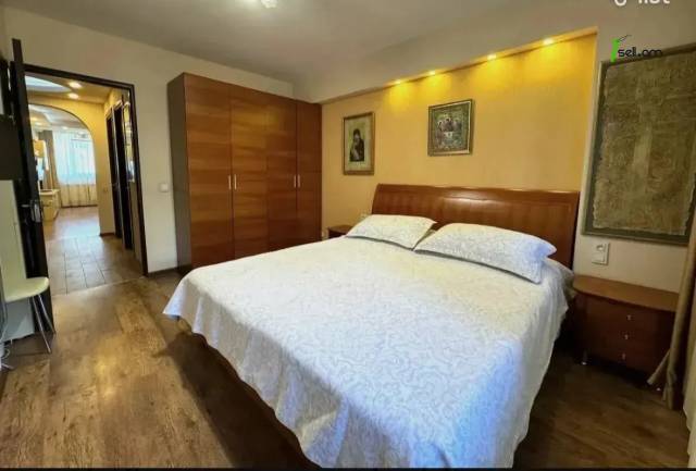 3 սենյականոց բնակարան Ամիրյան փողոցում, 69 քմ, 3/11 հարկ, 2 սանհանգույց, կապիտալ վերանորոգված