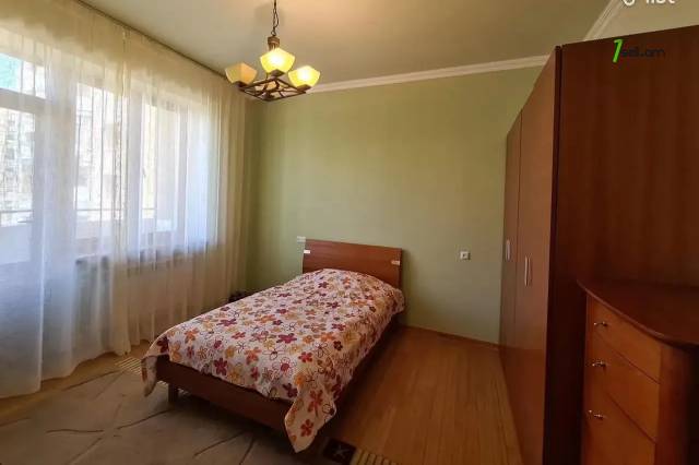 4 սենյականոց բնակարան նորակառույց շենքում Արգիշտի փողոցում, 175 ք.մ., 3+ սանհանգույց