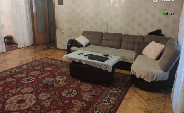 5 սենյականոց բնակարան Ավետիս Ահարոնյան փողոցում, 151 քմ, քարե շենք