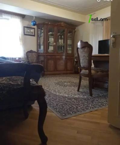 3 սենյականոց բնակարան նորակառույց շենքում, Դուրյան թաղամաս, 83 ք.մ., 8/14 հարկ, բարձր առաստաղներ