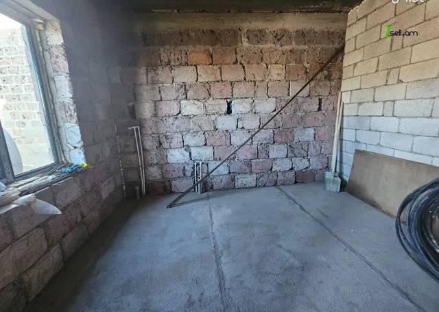 Երկու հարկանի տուն 27-րդ փողոցում Զովունիում, 120 ք.մ., 2 սանհանգույց