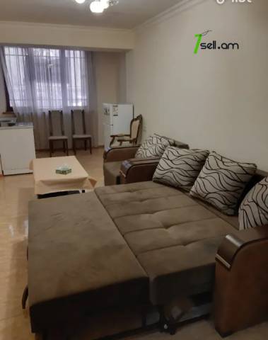 4 սենյականոց բնակարան Հին Երևանցու փողոցում, 90 ք.մ., 2 սանհանգույց, 1/9 հարկ, եվրովերանորոգված