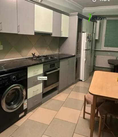 4 սենյականոց բնակարան Խաղաղ Դոնի փողոցում, 96 քմ, 1/9 հարկ, եվրովերանորոգված