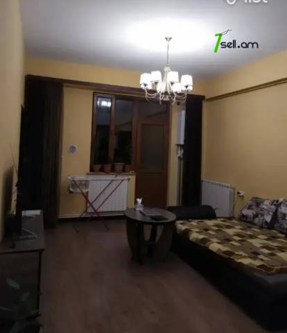 3 սենյականոց բնակարան նորակառույց շենքում Լվովյան փողոցում, 74 ք.մ., բարձր առաստաղներ