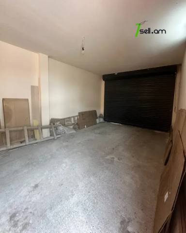 Մեկ հարկանի քարե տուն Բագրևանդի 42-րդ փողոցում Նոր Նորքում, 1100 քմ, 3+ սանհանգույց