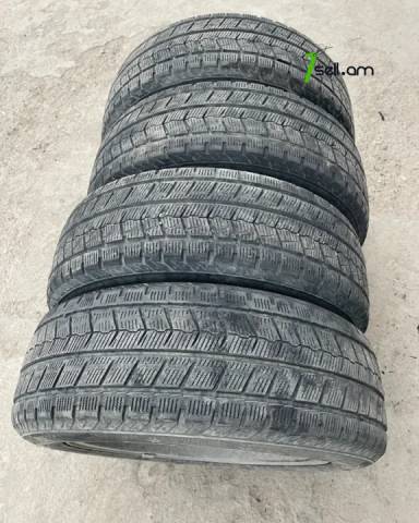 GGG. Link 75-80% 215/55/ r17 4hat