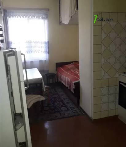 2 սենյականոց բնակարան Կոմիտասի պողոտայում, 70 ք.մ., բարձր առաստաղներ, նախավերջին հարկ