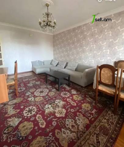 3 սենյականոց բնակարան Մելիք Մելիքյան փողոցում, 78 ք.մ., 5/9 հարկ, կապիտալ վերանորոգված