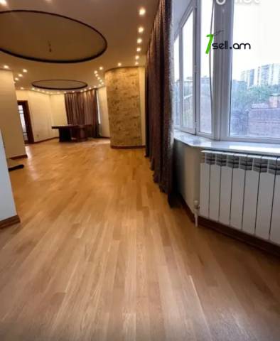 3 սենյականոց բնակարան, Նորաշեն թաղամաս, 83 ք.մ., 2/16 հարկ, դիզայներական ոճով վերանորոգված