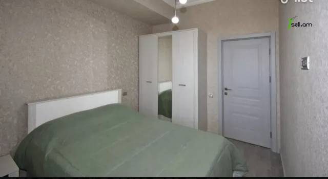 3 սենյականոց բնակարան նորակառույց շենքում Կոմիտասի պողոտայում, 80 ք.մ., բարձր առաստաղներ, 4/15 հարկ