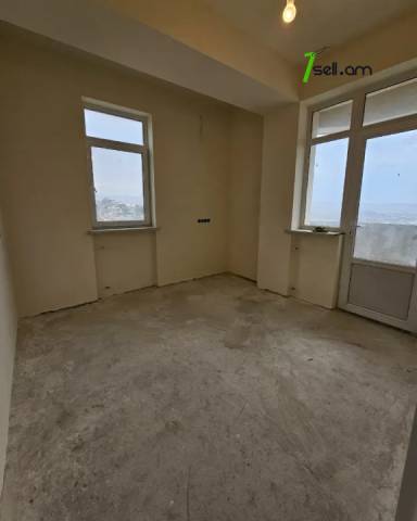 6 սենյականոց բնակարան նորակառույց շենքում Սարի Թաղ 7-րդ փողոցում, 191 ք.մ., 3+ սանհանգույց