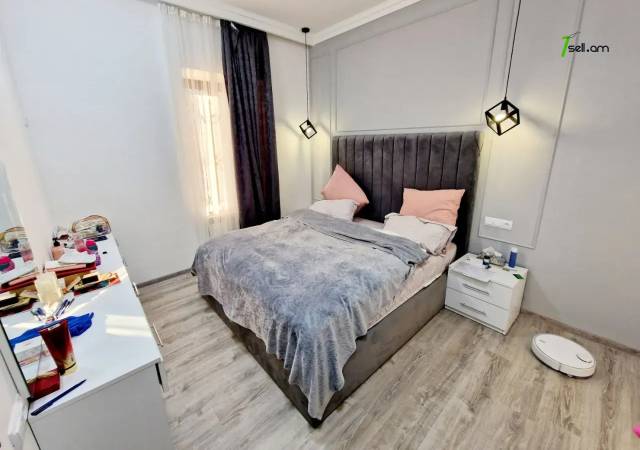 Մեկ հարկանի քարե տուն Ազատամարտիկների փողոցում Էրեբունիում, 380 ք.մ., կապիտալ վերանորոգված