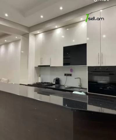 4 սենյականոց բնակարան նորակառույց շենքում Սասնա Ծռերի փողոցում, 110 ք.մ., 2 սանհանգույց