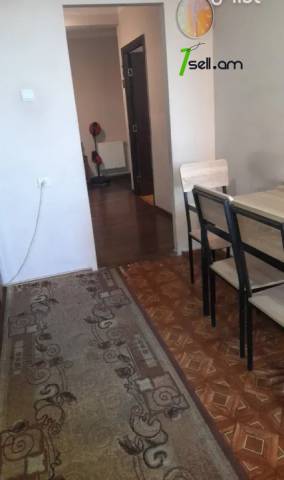 3 սենյականոց բնակարան Քանաքեռ Զեյթունում, 92 ք.մ., նախավերջին հարկ, մի քանի պատշգամբ