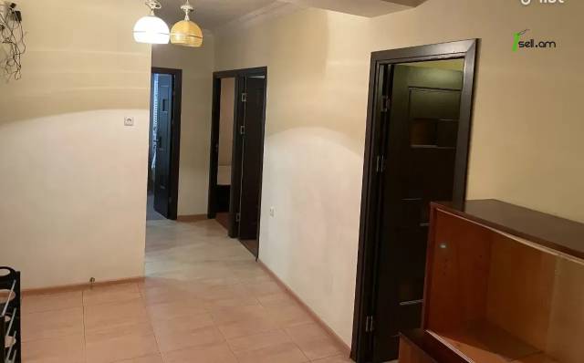 3 սենյականոց բնակարան Վաղարշ Վաղարշյան փողոցում, 78 քմ, 12/14 հարկ, բարձր առաստաղներ