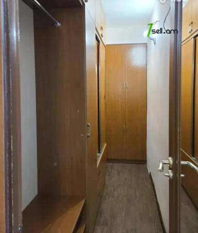 4 սենյականոց բնակարան Դավթաշենում, 107 քմ, 8/16 հարկ, 2 սանհանգույց, կապիտալ վերանորոգված