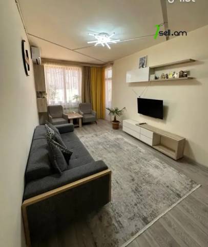 3 սենյականոց բնակարան նորակառույց շենքում Ազատության պողոտայում, 70 քմ, բարձր առաստաղներ