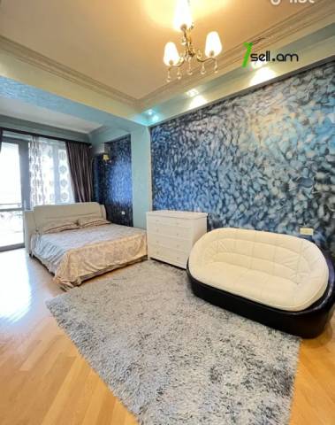 Ընդարձակ 6 սենյականոց բնակարան նորակառույց շենքում, Buzand St, 350 ք.մ., 3+ սանհանգույց