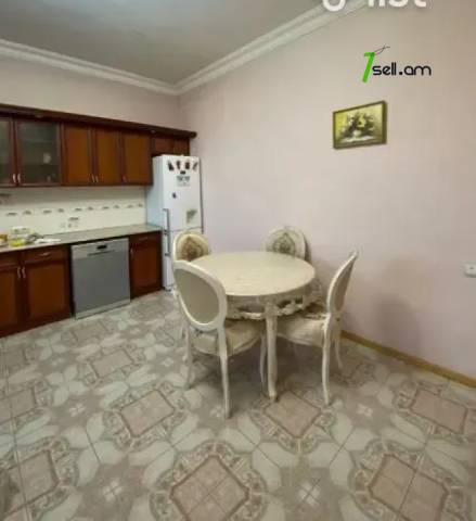 Մեկ հարկանի քարե տուն, Տիչինայի 3-րդ նրբանցք Աջափնյակում, 102 քմ, կապիտալ վերանորոգված