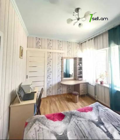 Մեկ հարկանի քարե տուն Նորքի 6-րդ փողոցում Նորք Մարաշում, 260 ք.մ., կապիտալ վերանորոգված