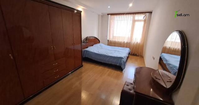 3 սենյականոց բնակարան Արամի փողոցում, 80 ք.մ., 2/9 հարկ, կապիտալ վերանորոգված