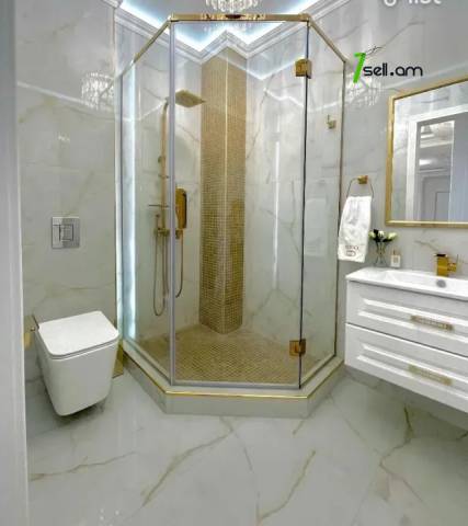 4 սենյականոց բնակարան նորակառույց շենքում Ռոստոմի փողոցում, 165 ք.մ., 3+ սանհանգույց