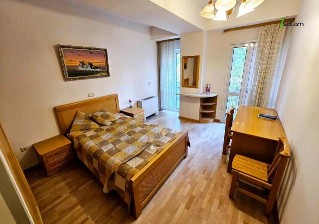 4 սենյականոց բնակարան նորակառույց շենքում Փավստոս Բուզանդի փողոցում, 150 ք.մ., 2 սանհանգույց