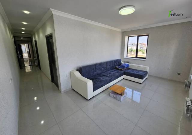 Բազմաֆունկցիոնալ գույք, Թբիլիսյան խճուղի Քանաքեռ Զեյթունում, 2500 քմ