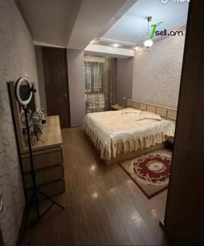 4 սենյականոց բնակարան նորակառույց շենքում Նոր Նորքում, 145 ք.մ., 2 սանհանգույց, բարձր առաստաղներ