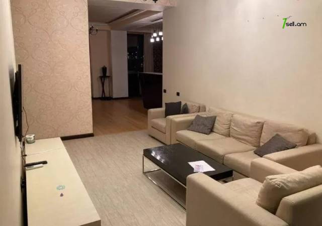 3 սենյականոց բնակարան նորակառույց շենքում Քեռու փողոցում, 118 ք.մ., 2 սանհանգույց, բարձր առաստաղներ