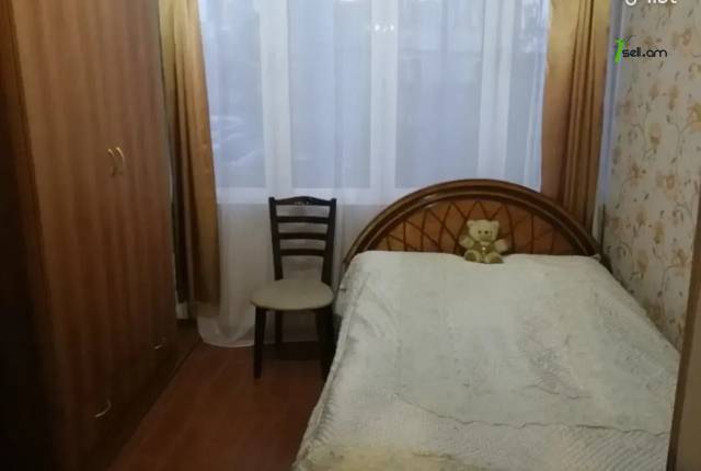 2 սենյականոց բնակարան Լվովյան փողոցում, 54 քմ, 2/5 հարկ, կոսմետիկ վերանորոգում, քարե շենք