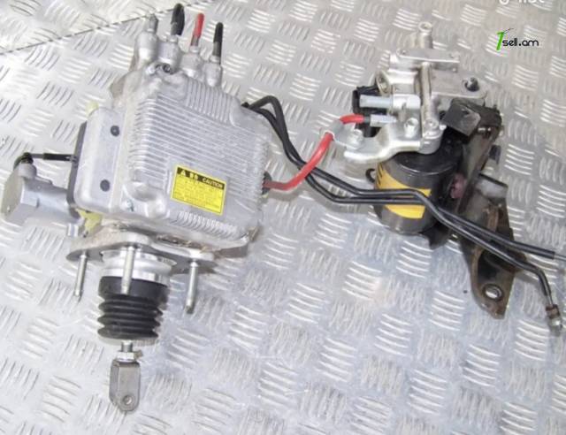 Toyota Prius 2009 Արգելակման համակարգի վակումային ուժեղարարի տանձիկ շարժիչով