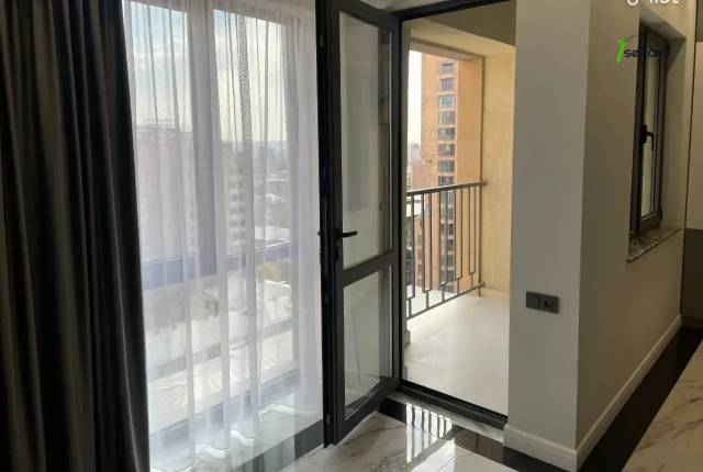 3 սենյականոց բնակարան նորակառույց շենքում Փավստոս Բուզանդի փողոցում, 101 ք.մ., 2 սանհանգույց