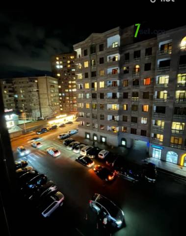 4 սենյականոց բնակարան նորակառույց շենքում Նիկողայոս Ադոնցի փողոցում, 105 ք.մ., 5/8 հարկ