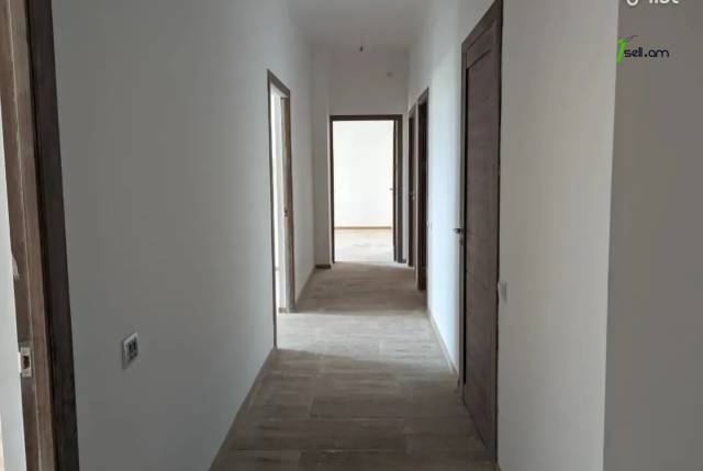 3 սենյականոց բնակարան նորակառույց շենքում Մոնթե Մելքոնյան փողոցում, 100 ք.մ., 2 սանհանգույց