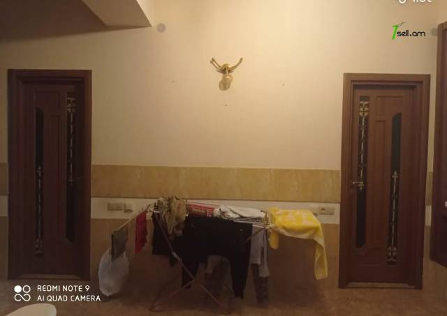 3 սենյականոց բնակարան նորակառույց շենքում Անտառային փողոցում, 107 ք.մ., 1/5 հարկ, 2 սանհանգույց