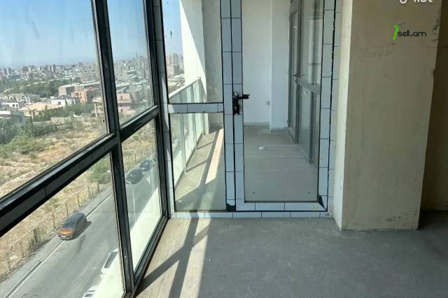 4 սենյականոց բնակարան նորակառույց շենքում Քանաքեռ Զեյթունում, 139 ք.մ., 6/16 հարկ, 2 սանհանգույց