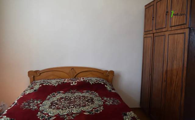Մեկ հարկանի քարե տուն Մարմաշենում, 141 ք.մ., 2 սանհանգույց, մեծ հողամաս, եվրովերանորոգված