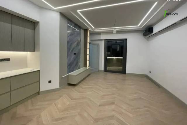 2 սենյականոց բնակարան նորակառույց շենքում Կոմիտասի պողոտայում, 57 քմ, 14/17 հարկ, բարձր առաստաղներ